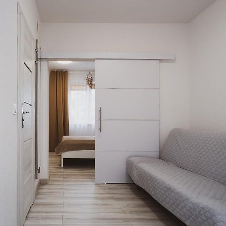 Apartament Dla 4 Osob Blisko Morza ニエホジェ エクステリア 写真