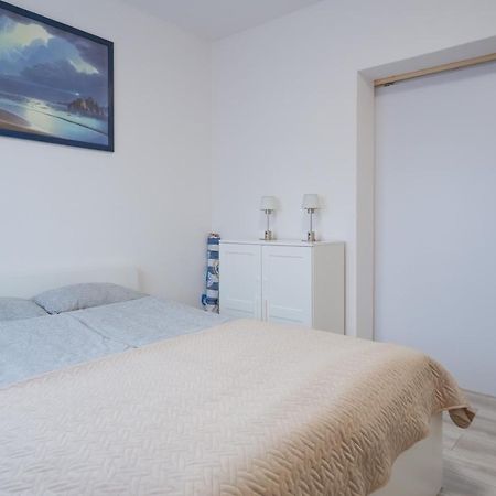 Apartament Dla 4 Osob Blisko Morza ニエホジェ エクステリア 写真